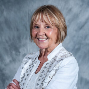 Portrait of Linda Halverson